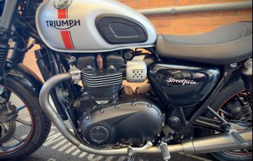 Triumph Street Twin - Foto #10