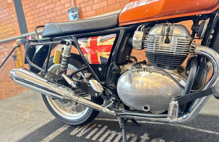 Royal Enfield Interceptor - Foto #7