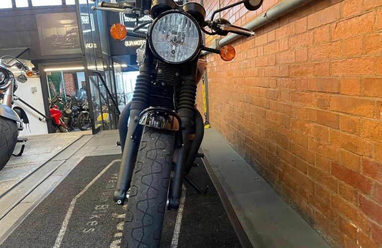 Triumph Bonneville T100 Black 900 - Foto #7