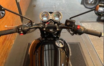 Triumph Bonneville T100 Black 900 - Foto #10