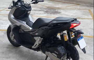 Honda ADV 150 - Foto #6