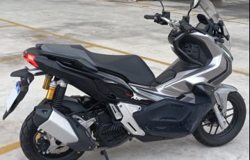 Honda ADV 150 - Foto #7