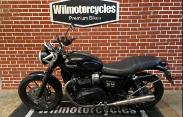 Triumph Street Twin