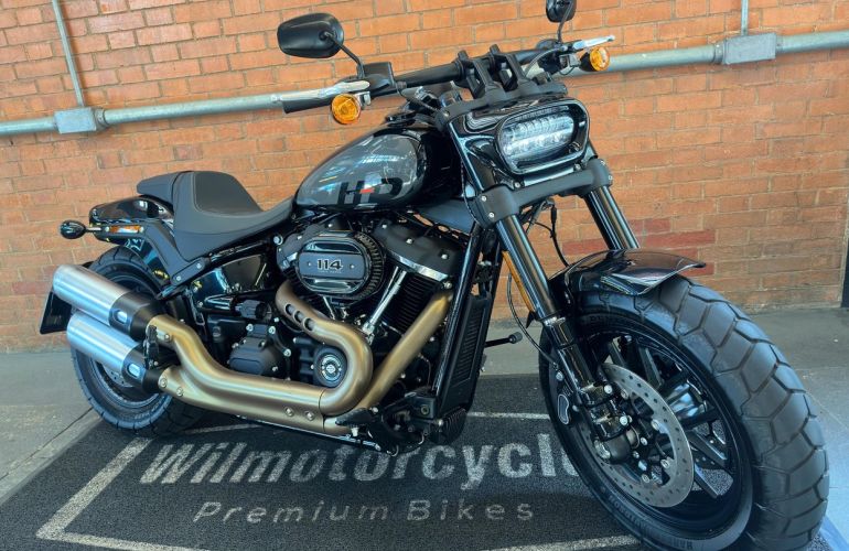 Harley-Davidson Softail Fat Bob 114 - Foto #2