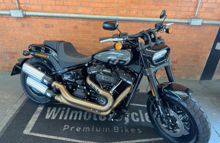 Harley-Davidson Softail Fat Bob 114 - Foto #3