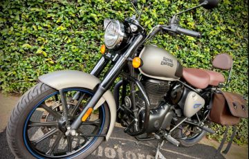 Royal Enfield Classic 350 - Foto #2