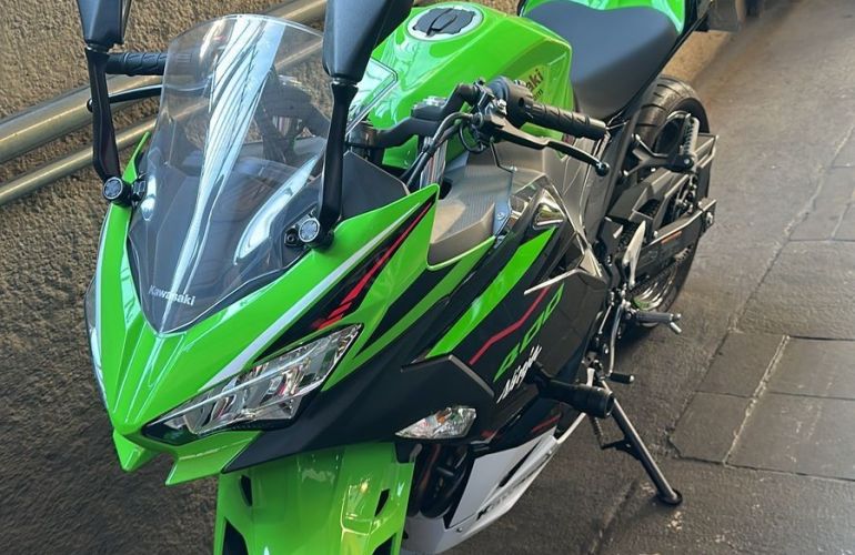 Kawasaki Ninja 400 - Foto #4