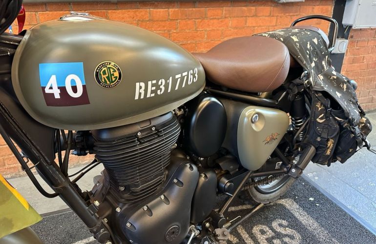 Royal Enfield Classic 350 - Foto #8