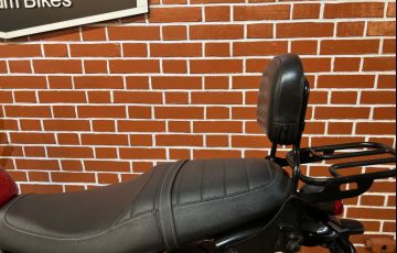 Triumph Street Twin - Foto #10