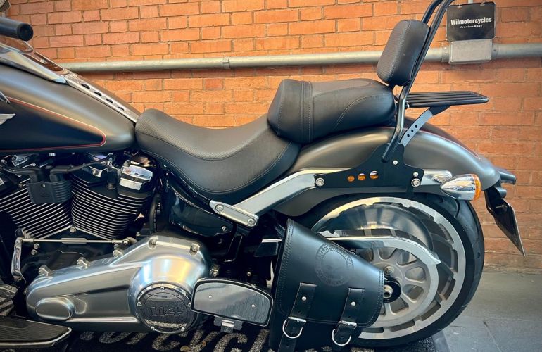 Harley-Davidson Softail Fat Boy 114 - Foto #3