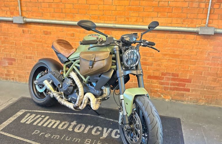 Ducati Monster 797 - Foto #4
