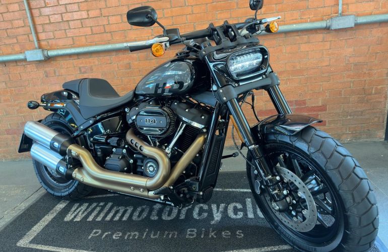 Harley-Davidson Softail Fat Bob 114 - Foto #3