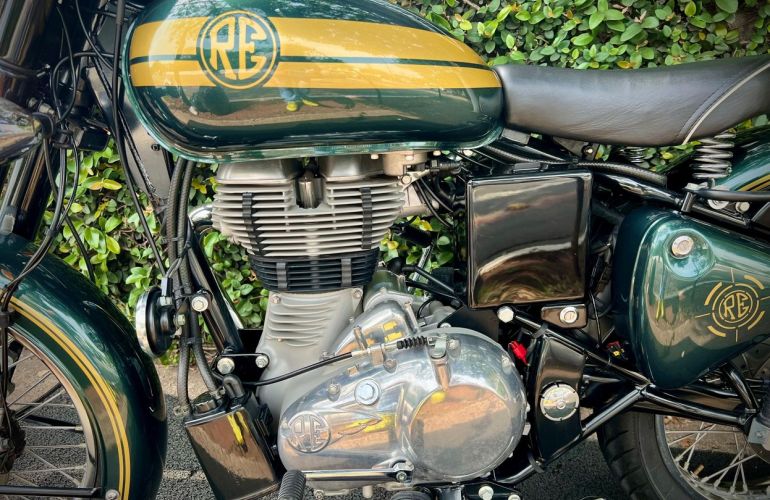 Royal Enfield Classic 500 - Foto #9