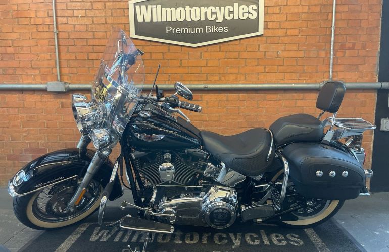 Harley-Davidson Softail Deluxe - Foto #1
