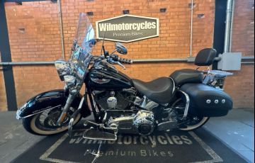 Harley-Davidson Softail Deluxe - Foto #2
