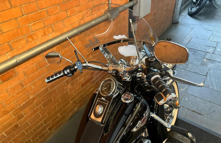 Harley-Davidson Softail Deluxe - Foto #4