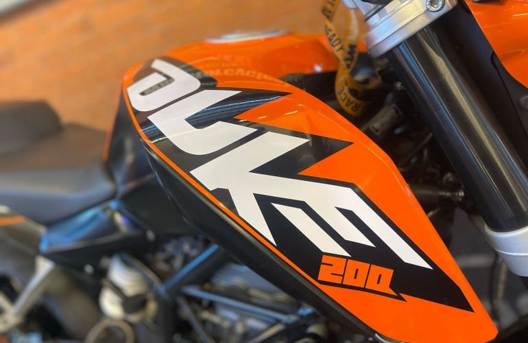 KTM Duke 200 - Foto #3