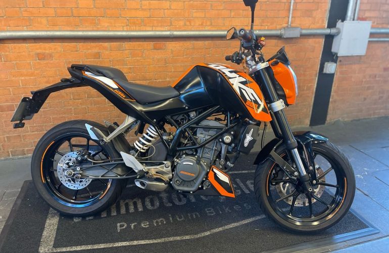 KTM Duke 200 - Foto #4