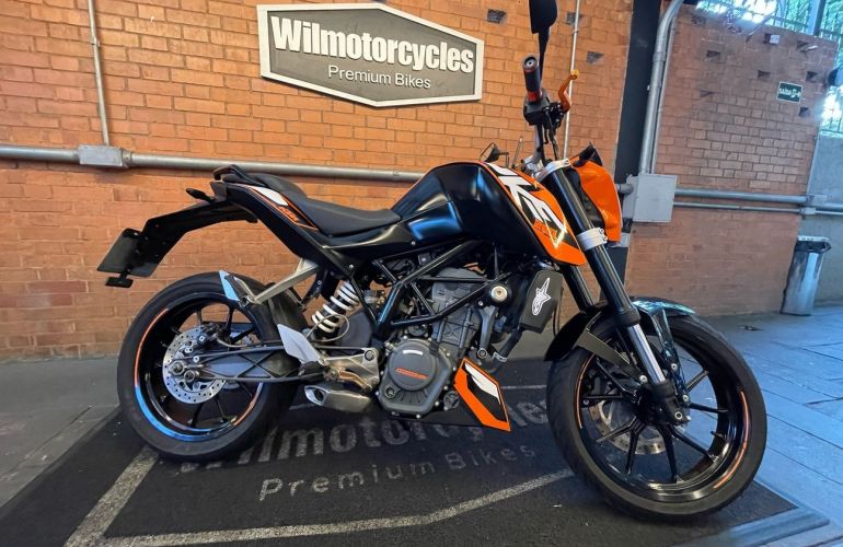 KTM Duke 200 - Foto #5