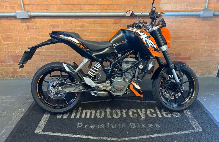 KTM Duke 200 - Foto #8