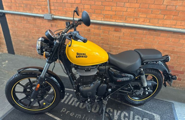 Royal Enfield Meteor 350 Fireball - Foto #2