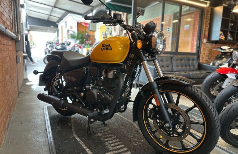 Royal Enfield Meteor 350 Fireball - Foto #8