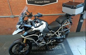 Triumph Tiger 1200 Rally Explorer - Foto #2