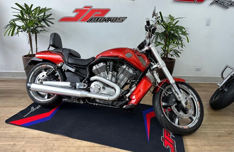 Harley-Davidson V Rod Muscle - Foto #1