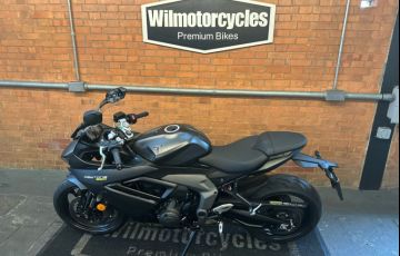 Triumph Daytona 660