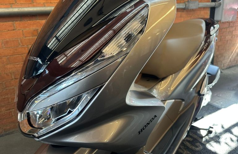 Honda Pcx Dlx - Foto #6