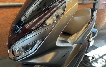 Honda Pcx Dlx - Foto #6