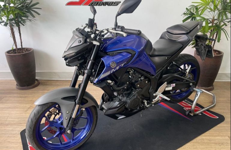 Yamaha MT 03 (ABS) - Foto #2
