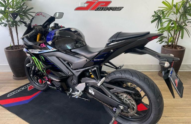Yamaha YZF R3 (ABS) - Foto #5