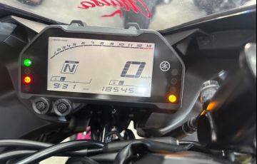 Yamaha YZF R3 (ABS) - Foto #8