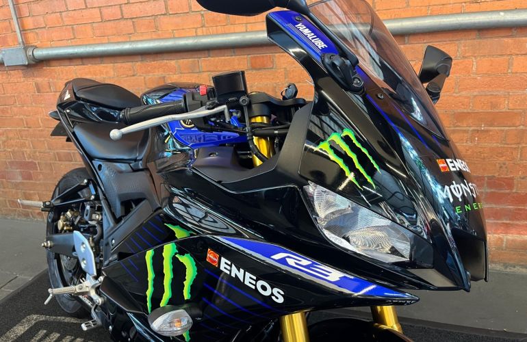 Yamaha YZF R3 (ABS) - Foto #8