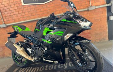 Kawasaki Ninja 400 - Foto #2