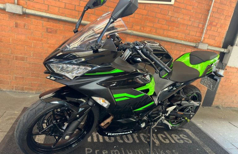 Kawasaki Ninja 400 - Foto #3