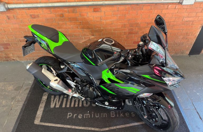 Kawasaki Ninja 400 - Foto #5