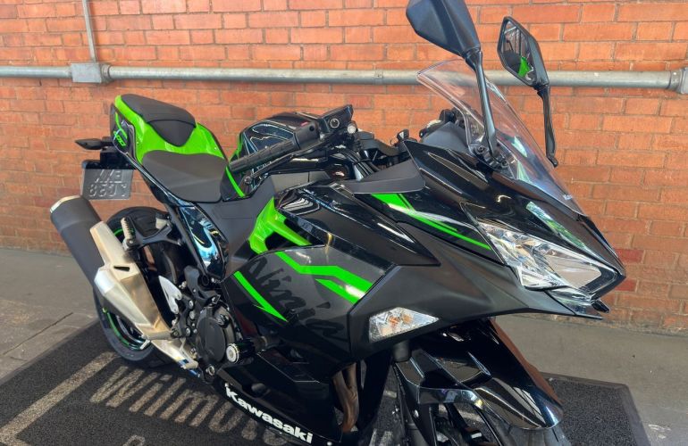 Kawasaki Ninja 400 - Foto #7