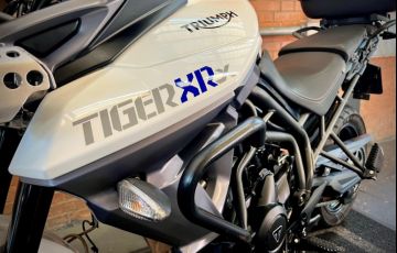 Triumph Tiger 800 XRX - Foto #4