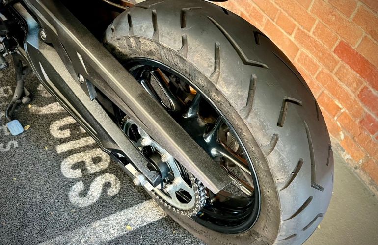 Triumph Tiger 800 XRX - Foto #9