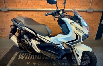 Honda ADV 150 - Foto #2