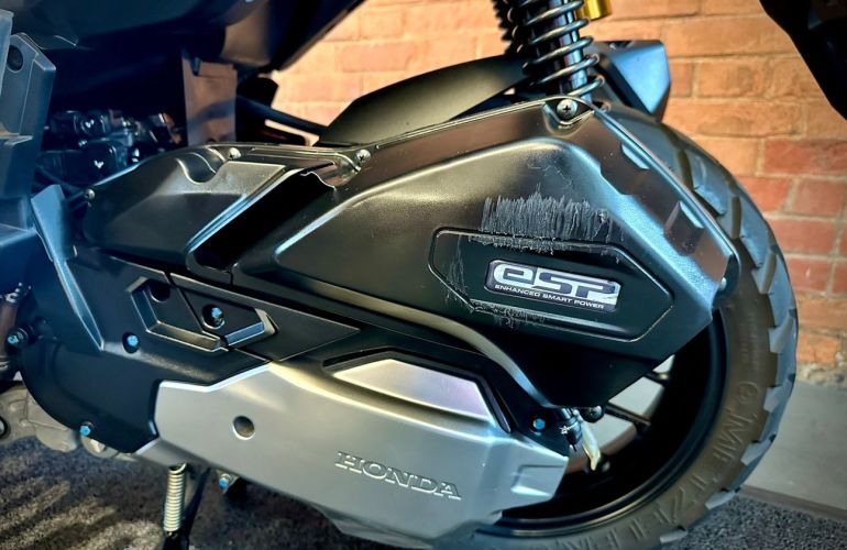 Honda ADV 150 - Foto #9