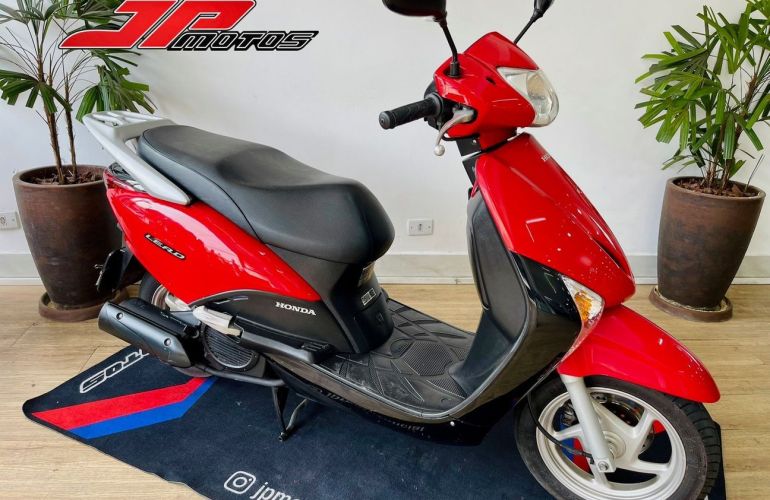 Honda Lead 110 - Foto #1