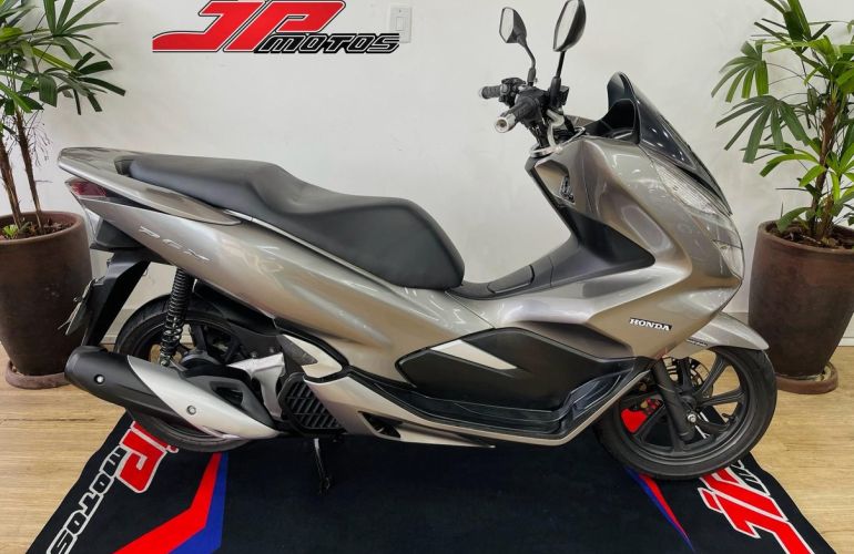 Honda Pcx 150 - Foto #2