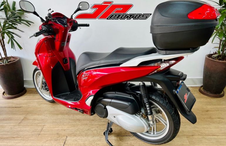 Honda SH 300i - Foto #4
