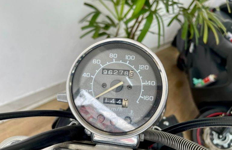 Honda Shadow 600c Vt - Foto #8