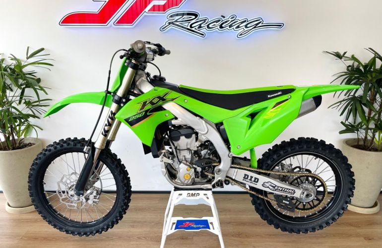 Kawasaki KX 250F - Foto #7