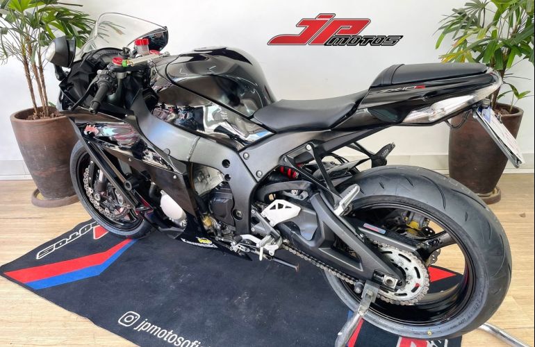 Kawasaki Ninja Zx 10R - Foto #4