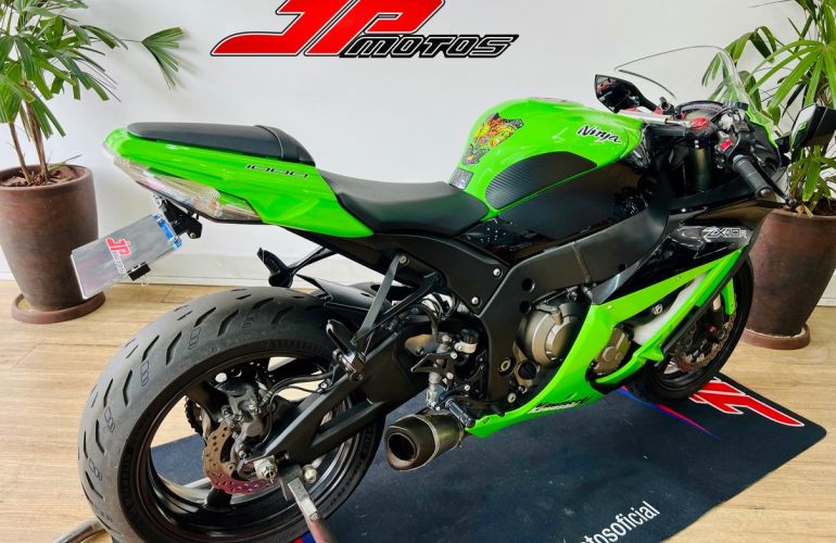 Kawasaki Ninja Zx 10R - Foto #3